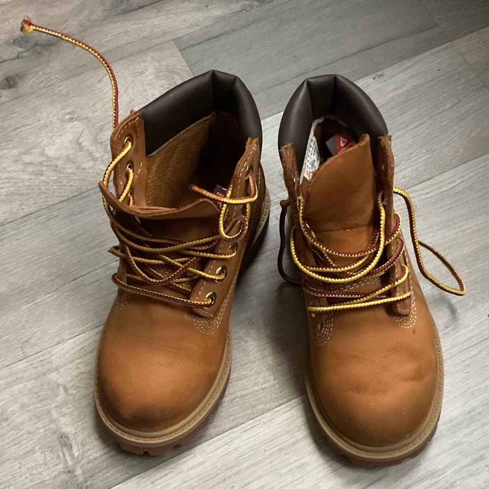 Kids Timberland Boots 10Y